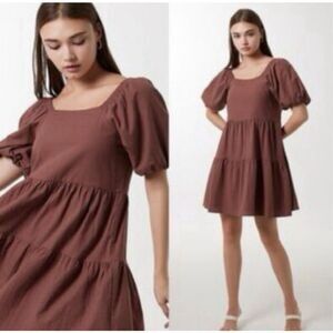 Nwot House of Harlow linen blend dress, XS $98